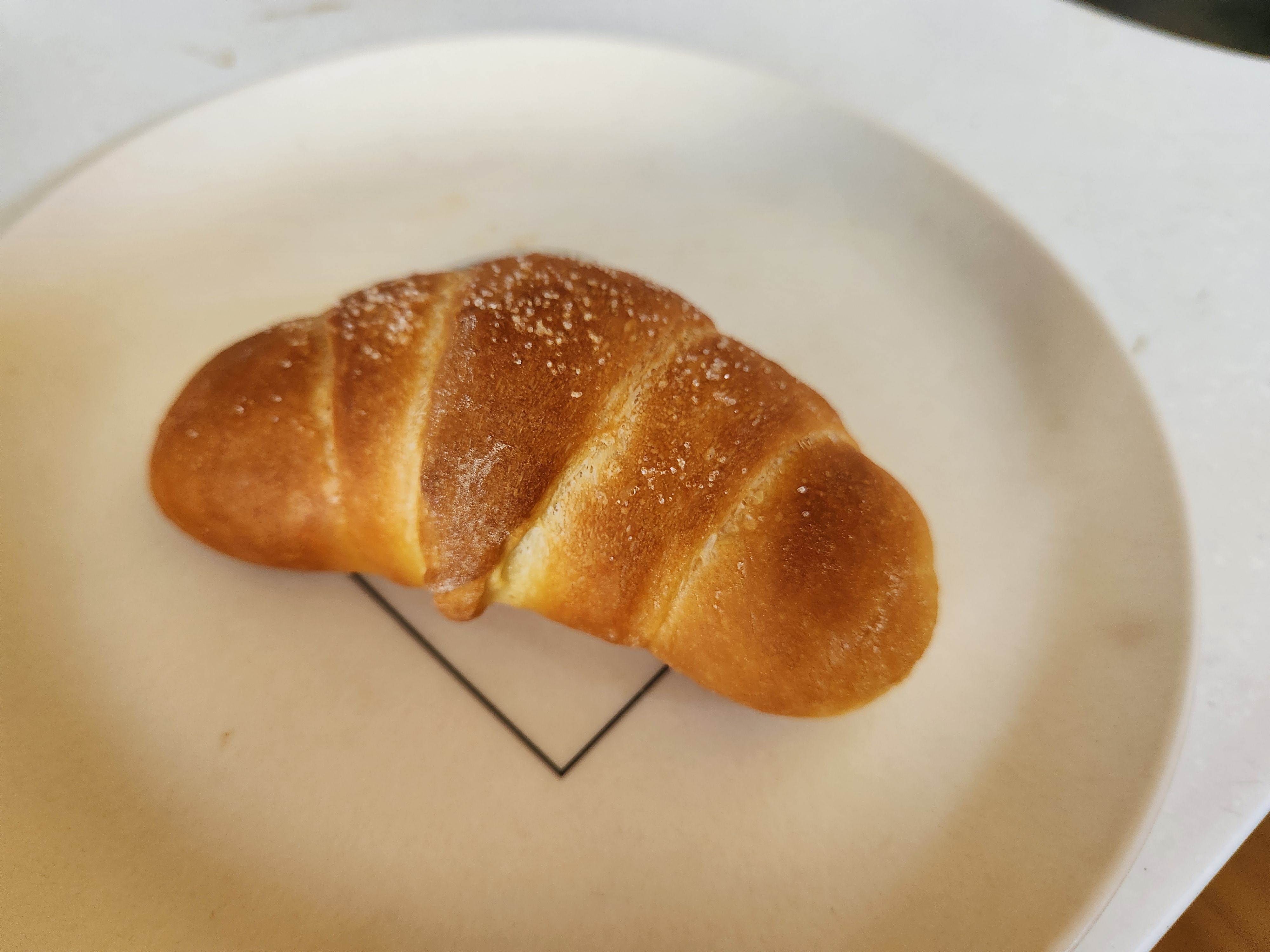 塩バターパン